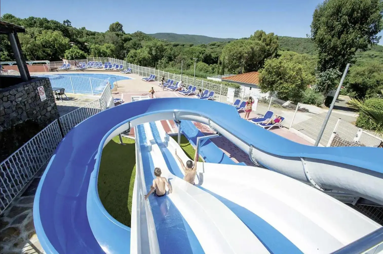 Campsite Mobil Home Climatise Golf De Saint Tropez Camping 4 Etoile Gassin